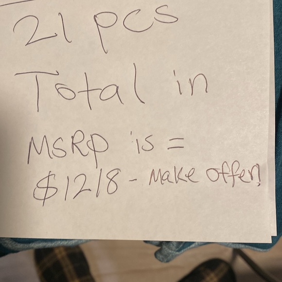 21 piece lot of WE THE FREE “RARE” design, NWT women’s designer TOP’S MSRP $1218 - Picture 4 of 8